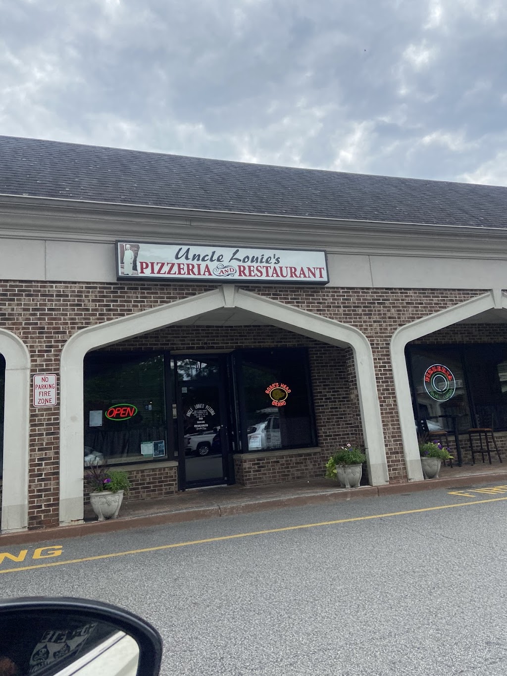 Uncle Louies Pizza | 754 Franklin Ave, Franklin Lakes, NJ 07417, USA | Phone: (201) 485-8840