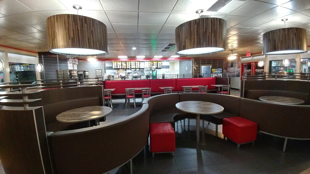 Carls Jr. | 3780 E Sunset Rd, Las Vegas, NV 89120, USA | Phone: (702) 458-5601