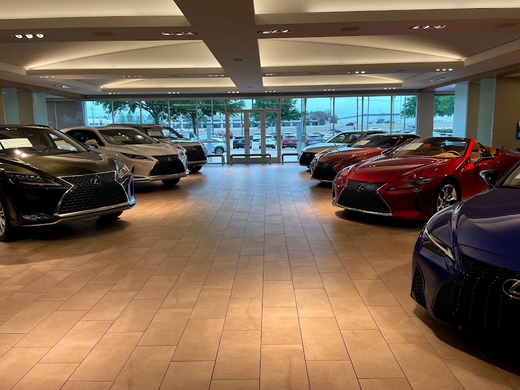 Park Place Lexus Grapevine | 901 E State Hwy 114, Grapevine, TX 76051 | Phone: (817) 310-9671