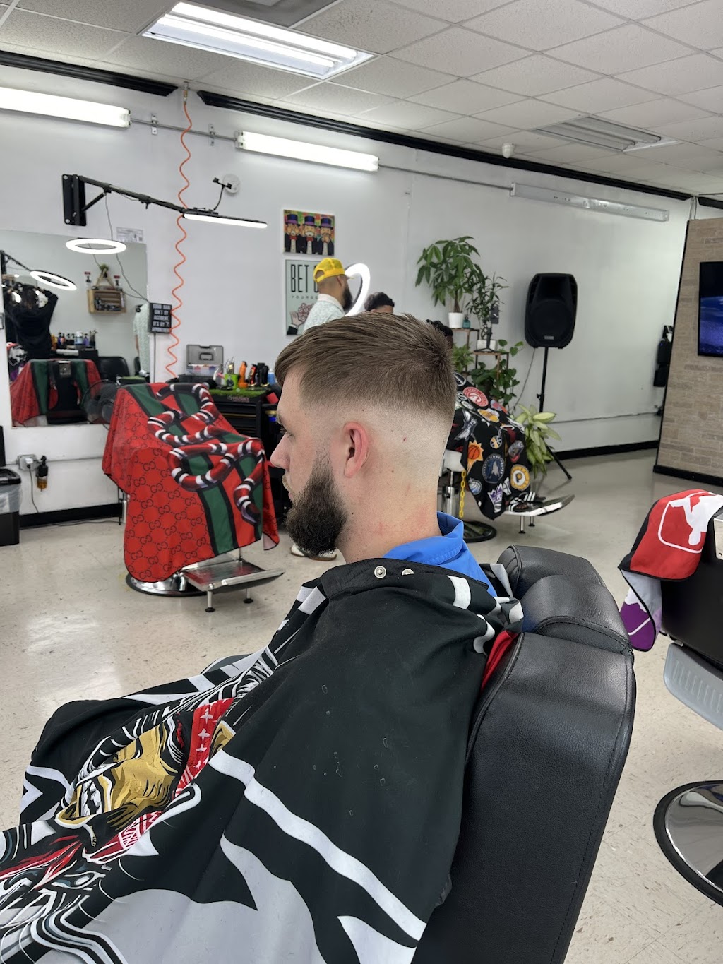 Signature Barber Cuts | 403 Magnolia Ave, Auburndale, FL 33823, USA | Phone: (863) 845-5100