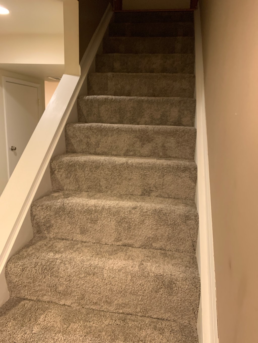 Carpets Direct LLC | 135 Brookwood Dr, Walton, KY 41094, USA | Phone: (859) 485-1414