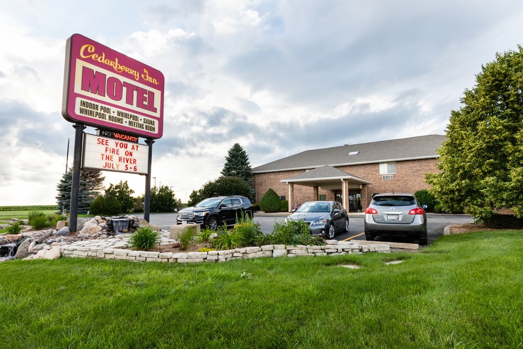 Cedarberry Inn | 855 Phillips Blvd, Sauk City, WI 53583, USA | Phone: (608) 643-6625