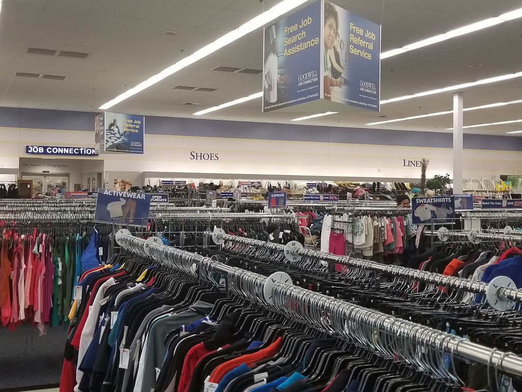 Fishers Landing Goodwill | 1200 SE 162nd Ave, Vancouver, WA 98683, USA | Phone: (360) 896-3131