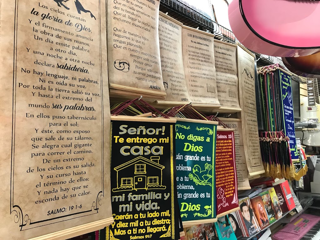 Libreria Cristiana Y Distribuidora ALITO | 724 S Alvarado St, Los Angeles, CA 90057, USA | Phone: (213) 353-3053