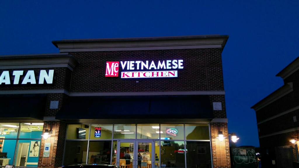 Mẹ Viet Kitchen | 2524 E Franklin Blvd A, Gastonia, NC 28056, USA | Phone: (980) 251-1157