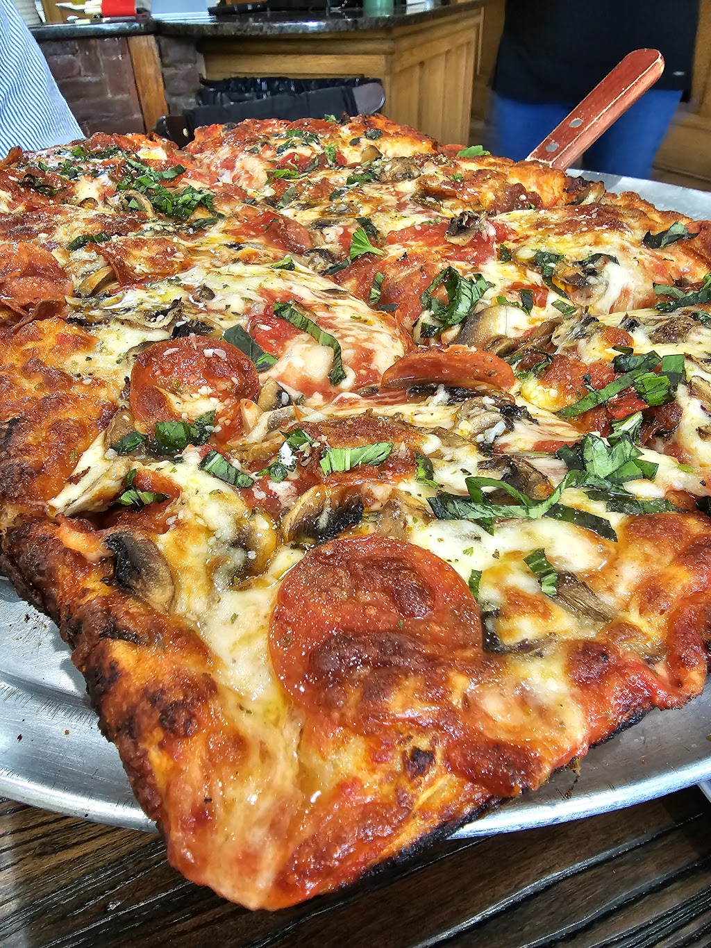 Crust Pizza Company | 456 Main Ave, Norwalk, CT 06851, USA | Phone: (203) 354-8383