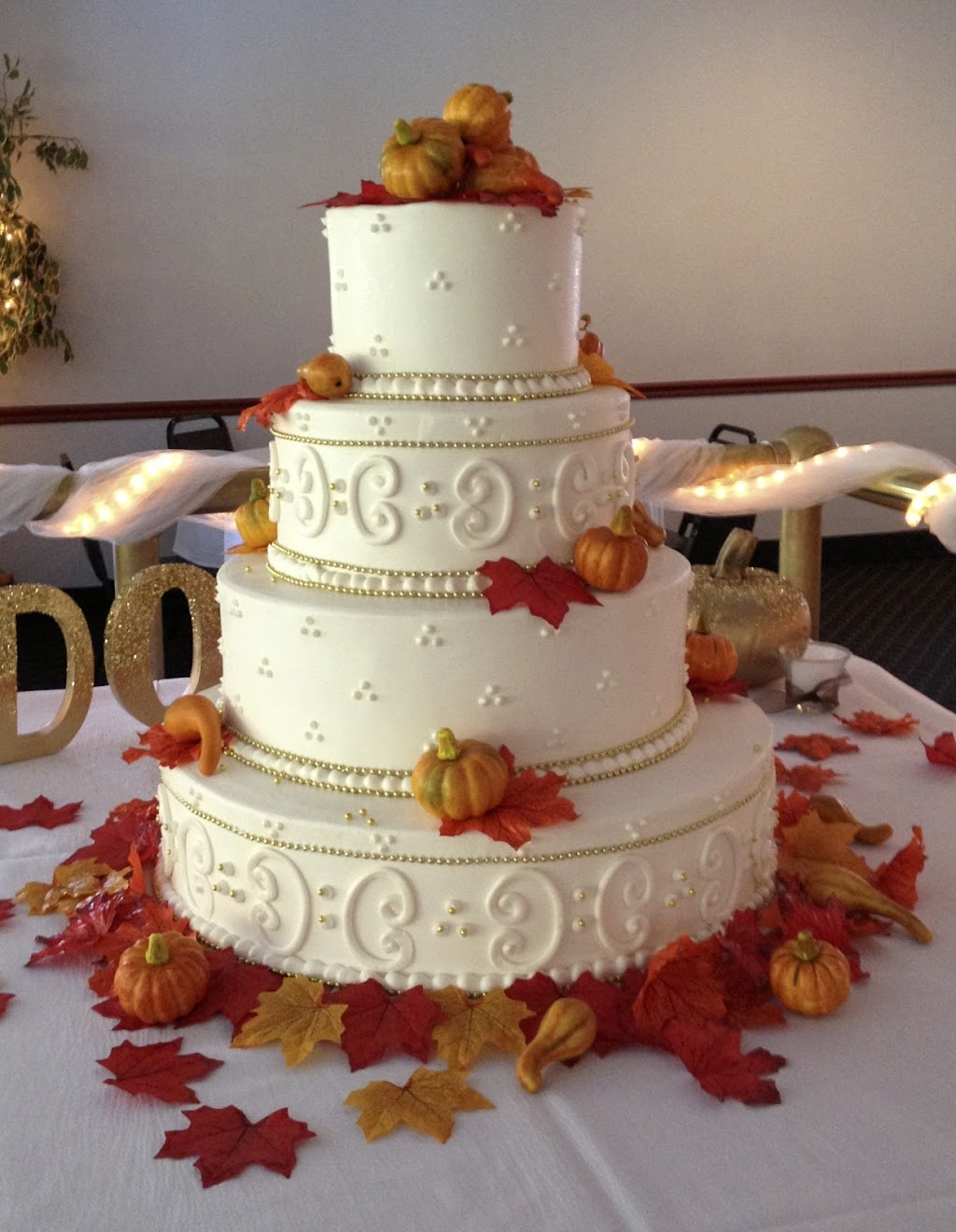 Cakes by Debbie Sutara | 267 Fieldcrest Ln, Natrona Heights, PA 15065 | Phone: (724) 224-2160