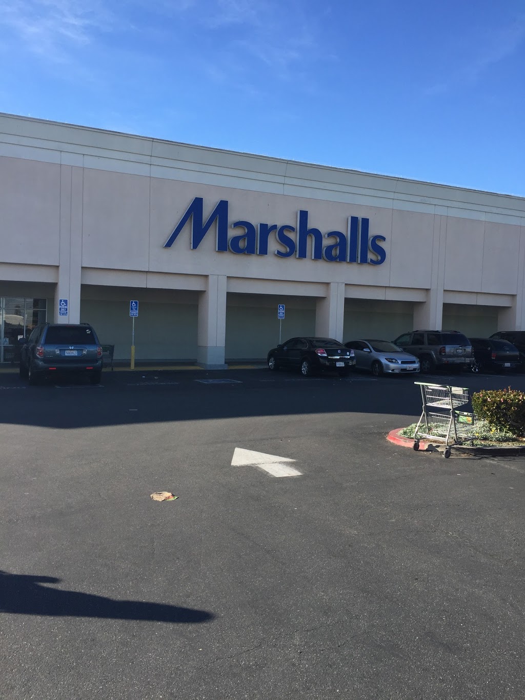 Marshalls | 14401 S Inglewood Ave, Hawthorne, CA 90250, USA | Phone: (310) 679-1187