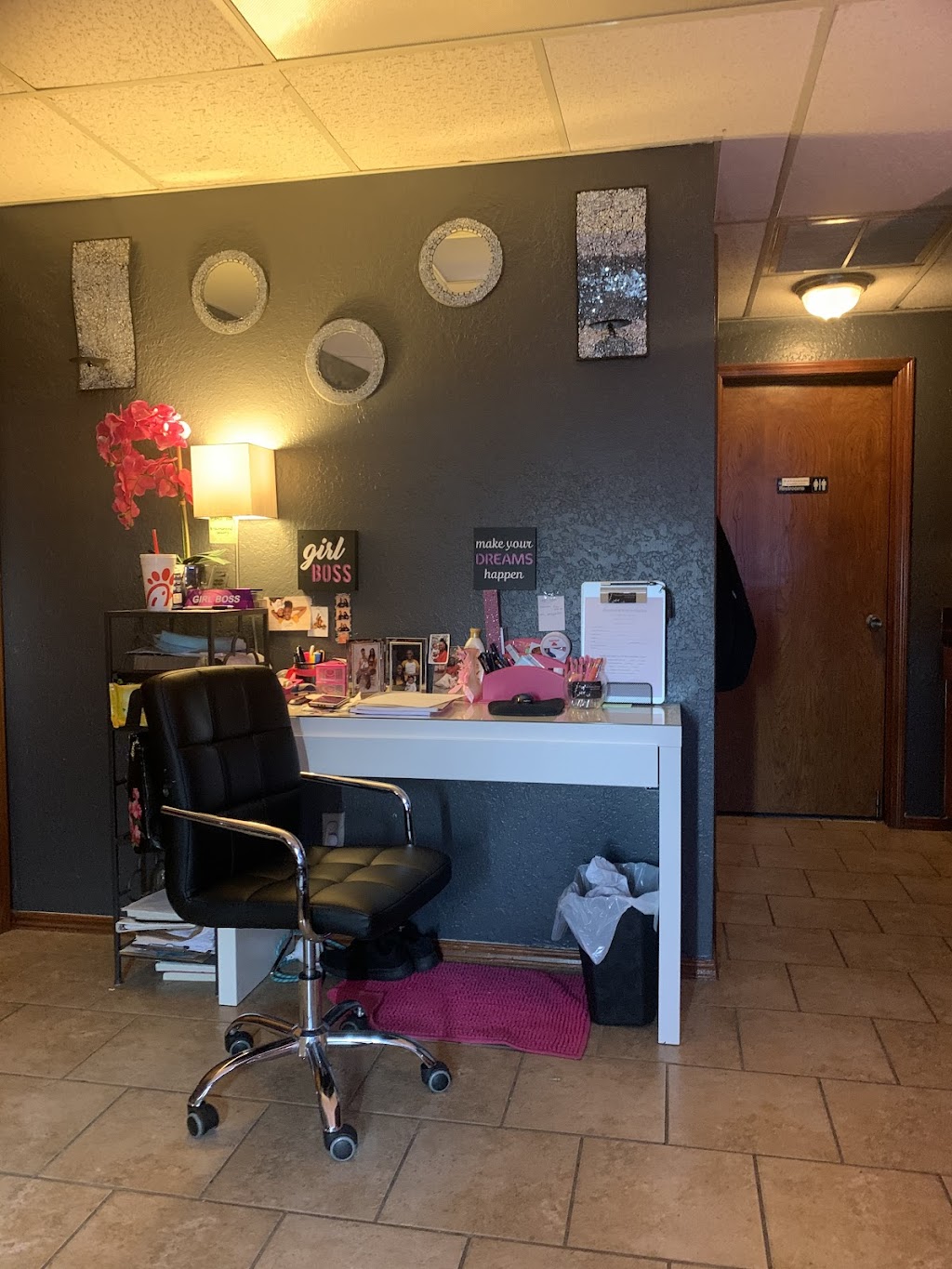 Skinsational Beauty Boutique | 9212 N Rockwell Ave #117, Oklahoma City, OK 73132, USA | Phone: (405) 430-4109