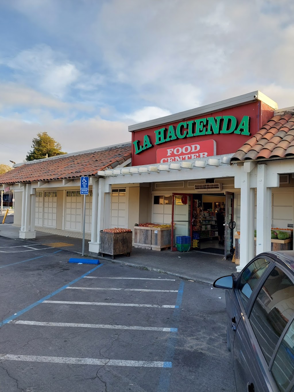 La Hacienda Food Center | 36601 Newark Blvd, Newark, CA 94560, USA | Phone: (510) 797-2171