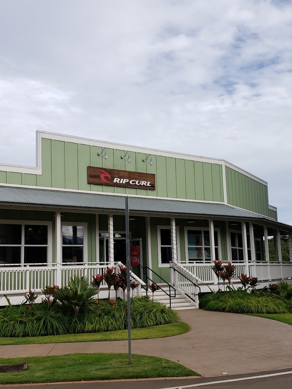 Rip Curl - Haleiwa | 62-594 Kamehameha Hwy Suite 200, Haleiwa, HI 96712, USA | Phone: (808) 725-2549