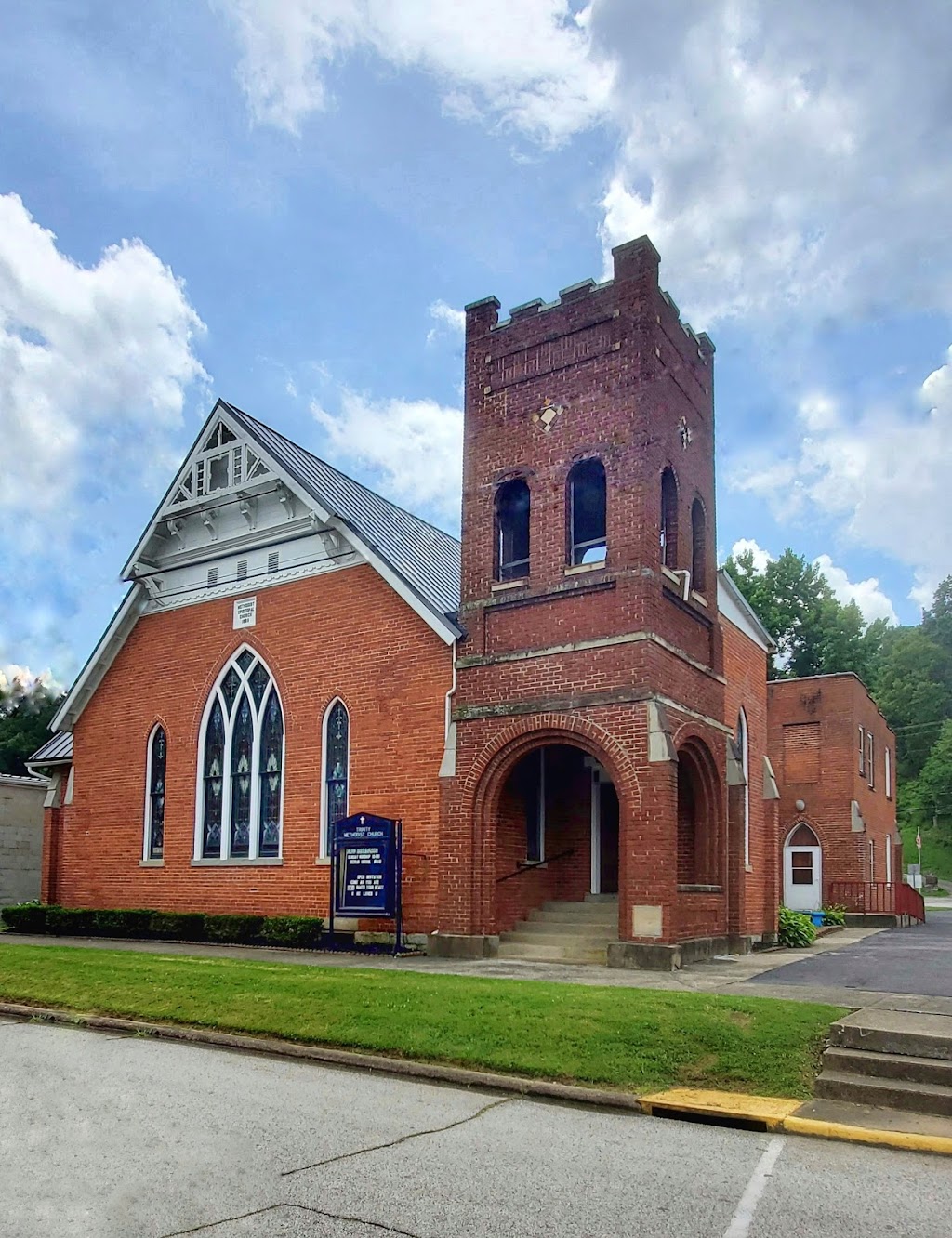Augusta Trinity Church | 400 E 4th St, Augusta, KY 41002, USA | Phone: (859) 415-5663