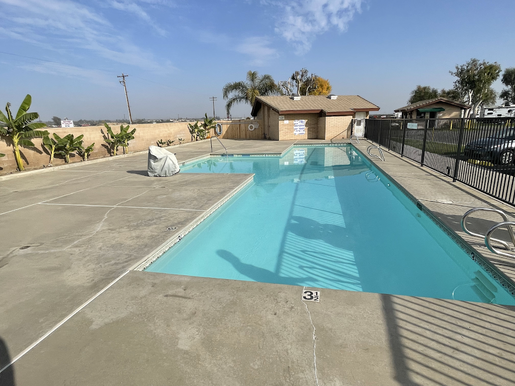 Bakersfield RV Park | 8633 E Brundage Ln, Bakersfield, CA 93307, USA | Phone: (661) 366-3550