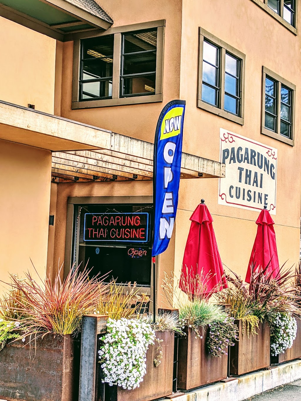 Pagarung Thai Cuisine | 6200 Antioch St, Oakland, CA 94611, USA | Phone: (510) 339-0566