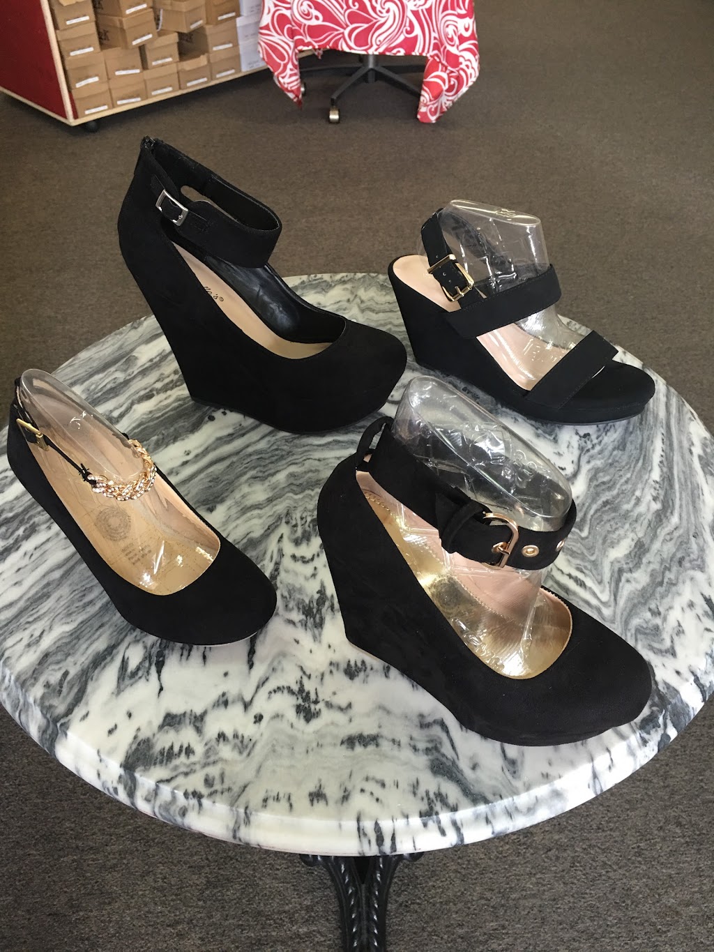 Elegant Diva Shoes | 2413 S Fairview St Unit E, Santa Ana, CA 92704, USA | Phone: (714) 454-6448