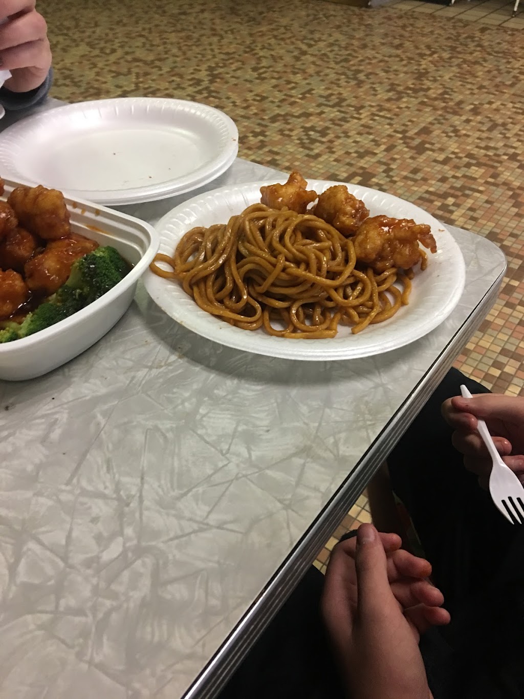 Hunan Wok | 1822 Homeville Rd, West Mifflin, PA 15122, USA | Phone: (412) 469-8596