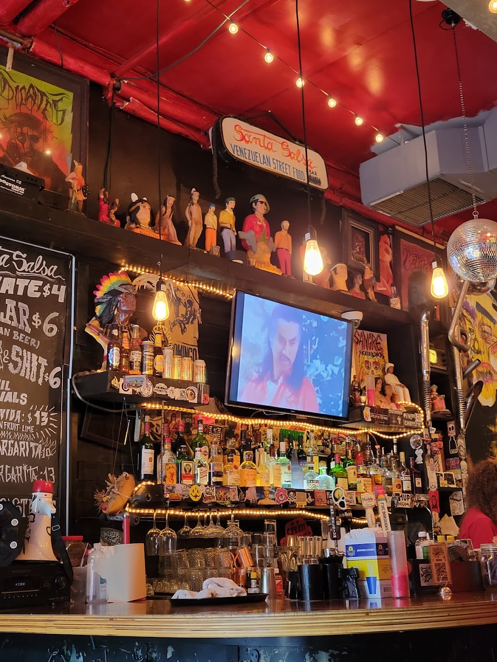 Santa Salsa | 234 Starr St, Brooklyn, NY 11237, USA | Phone: (347) 365-2710