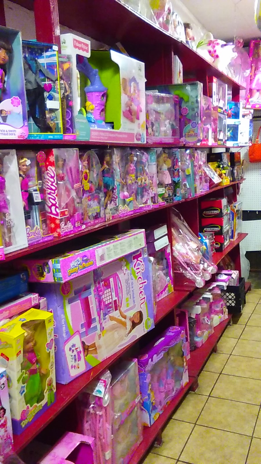 Joselin Party Supplies | 8030 Vermont Ave, Los Angeles, CA 90044, USA | Phone: (323) 752-1303