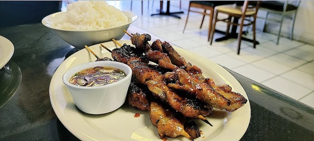 Filipino Kitchen by Grace | 1015 SE 17th St, Fort Lauderdale, FL 33316, USA | Phone: (786) 897-7900