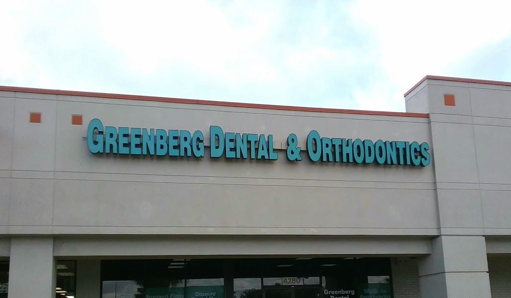 Greenberg Dental & Orthodontics | 4280 Bee Ridge Rd, Sarasota, FL 34233, USA | Phone: (941) 363-6381