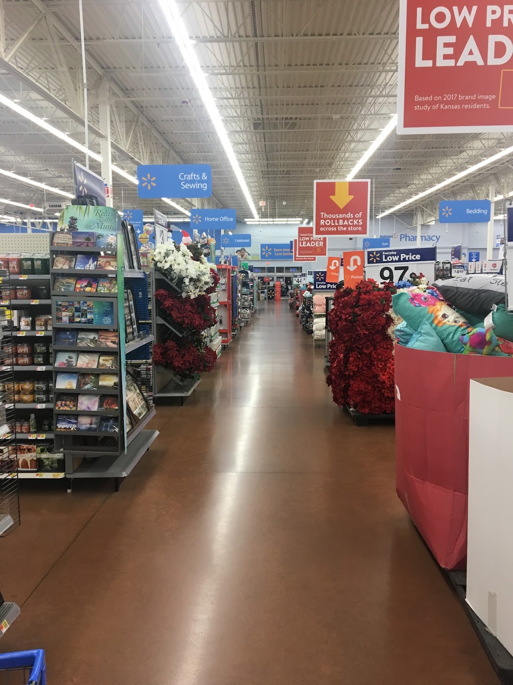 Walmart Supercenter | 2022 E 16th St, Wellington, KS 67152, USA | Phone: (620) 326-2261