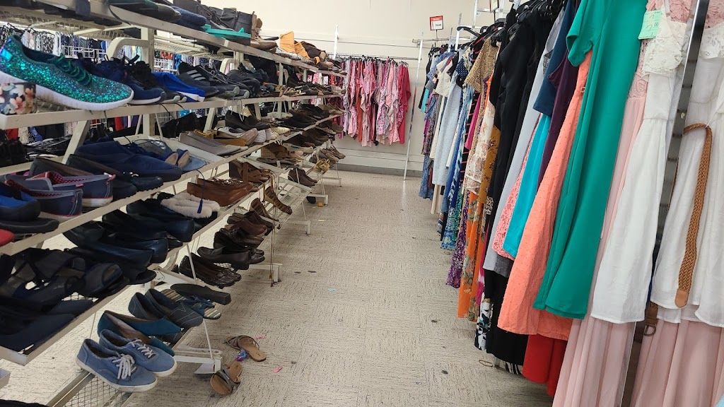 The Salvation Army Thrift Store & Donation Center | 4405 Woodville Rd, Northwood, OH 43619, USA | Phone: (800) 728-7825