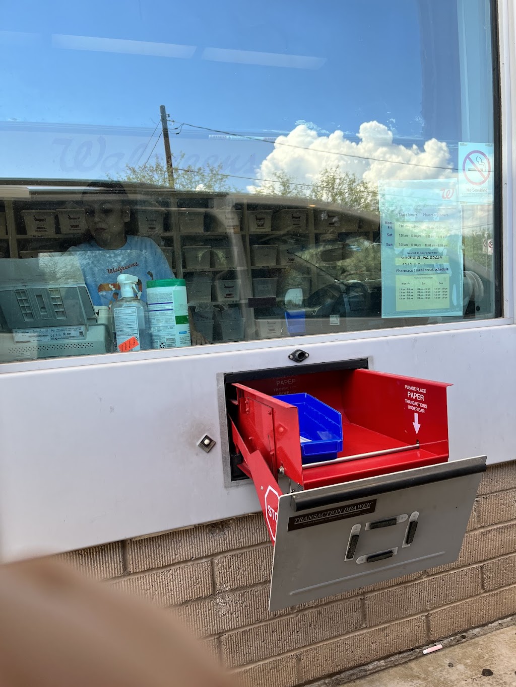 Walgreens | 550 N Silverbell Rd, Tucson, AZ 85745, USA | Phone: (520) 622-2393