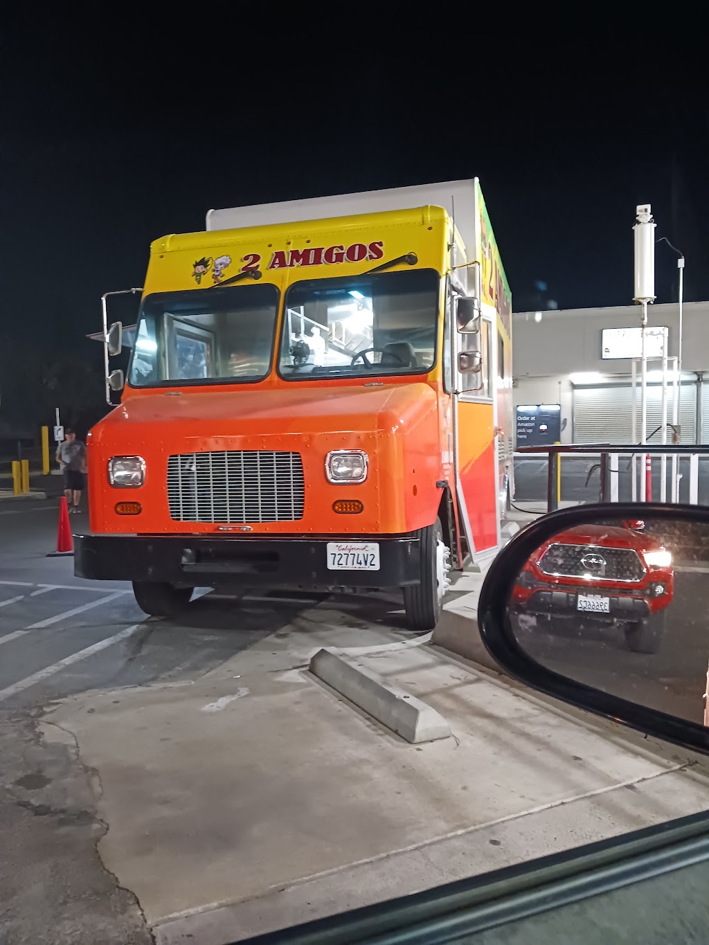 2 Amigos Taco Truck | 2588 S Maple Ave, Fresno, CA 93725, USA | Phone: (559) 513-1142