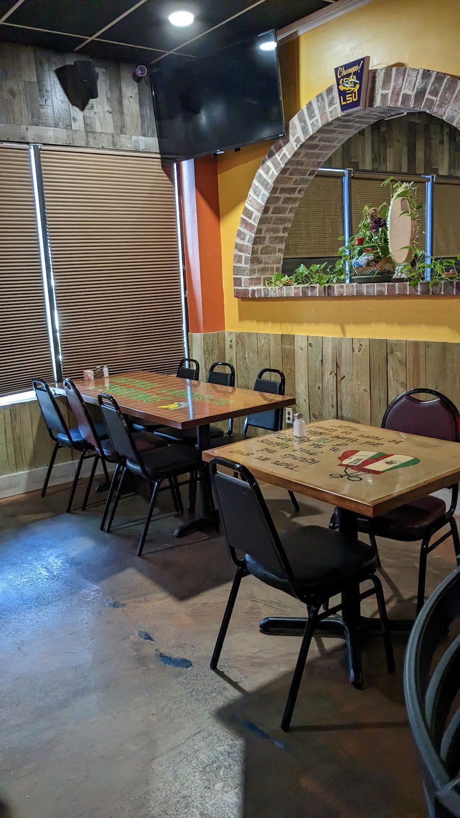 CoCos Mexican Grill | 4876 LA-1, Raceland, LA 70394, USA | Phone: (985) 324-2161