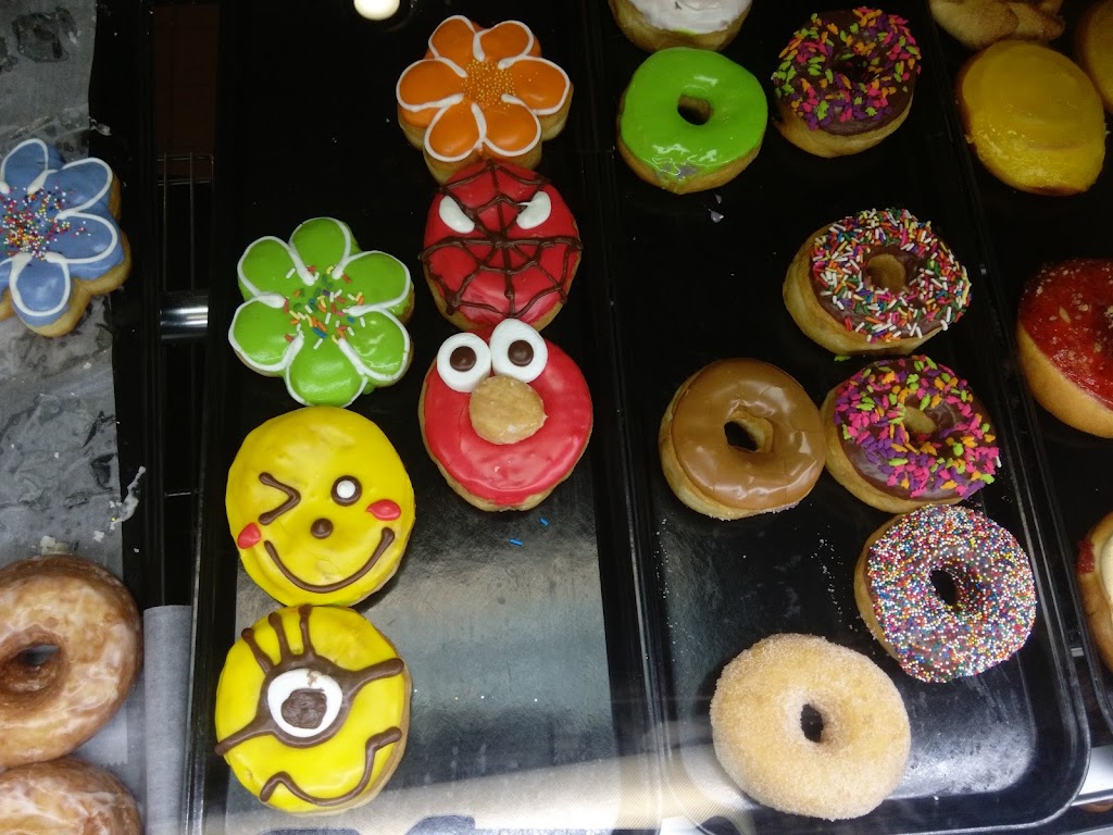 J&C Donut | 410 N Valley Pkwy #200, Lewisville, TX 75067, USA | Phone: (214) 222-1142