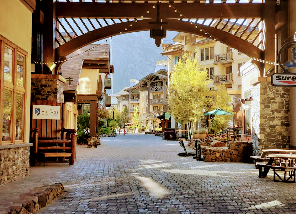 The Village at Palisades Tahoe Hotel | 1750 Village East Rd, Olympic Valley, CA 96146, USA | Phone: (530) 584-1000