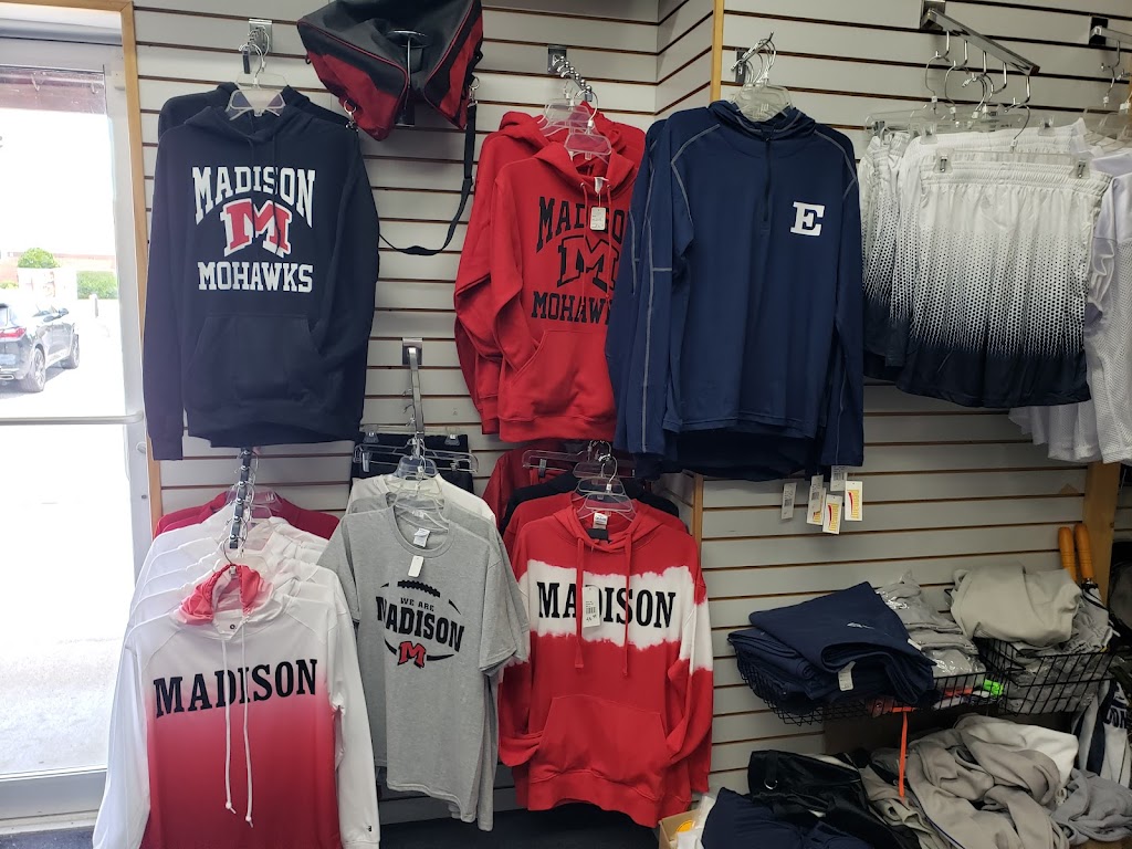 EAS Sports Wear | 825 W State St, Trenton, OH 45067, USA | Phone: (513) 988-1327