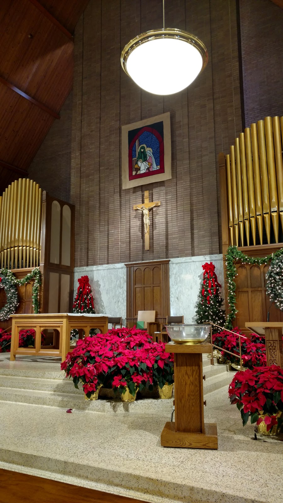 St. Patrick Catholic Parish Church | 9086 Hutchins Rd, White Lake Charter Township, MI 48386, USA | Phone: (248) 698-3100