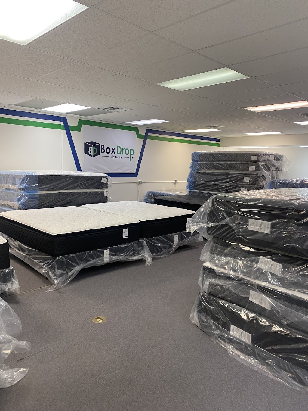 BoxDrop Mattress Santa Clarita | 24730 Ave Tibbitts STE 170, Santa Clarita, CA 91355, USA | Phone: (661) 489-8448