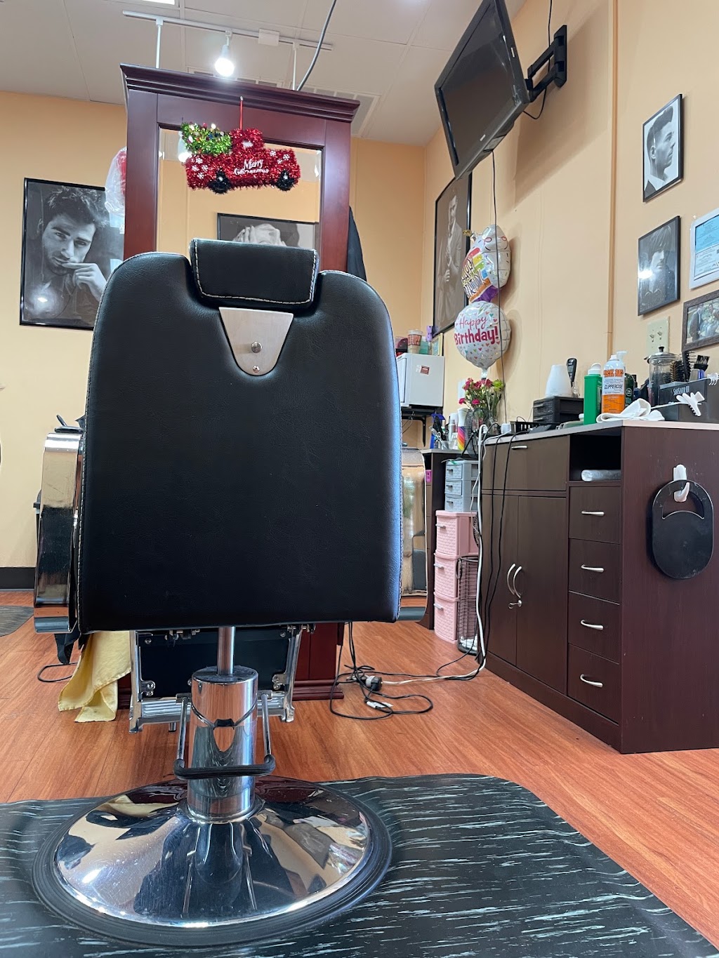 Just Men's Haircuts 11480 Capital Blvd suite 100 Image studio 111