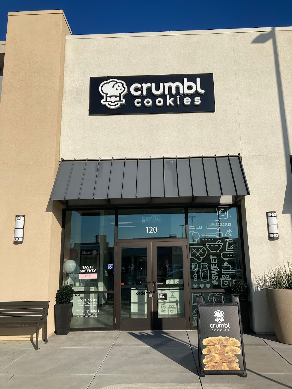 Crumbl Cookies - Cosumnes River | 8240 Delta Shores Cir S Suite #120, Sacramento, CA 95832, USA | Phone: (279) 895-7022