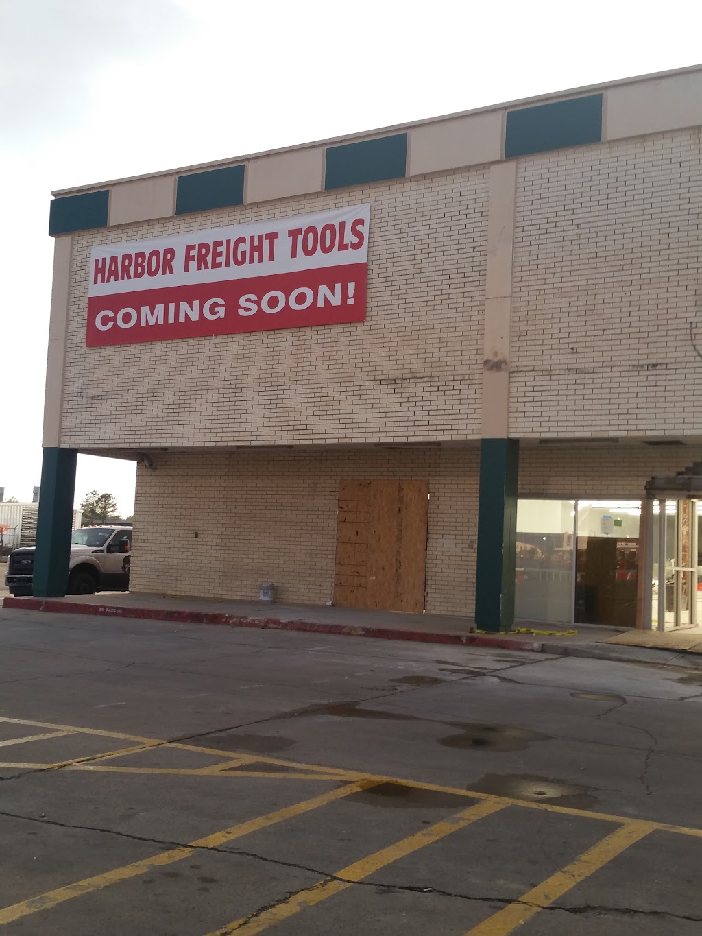 Harbor Freight Tools | 3201 US-75 #103, Sherman, TX 75090, USA | Phone: (903) 892-5941