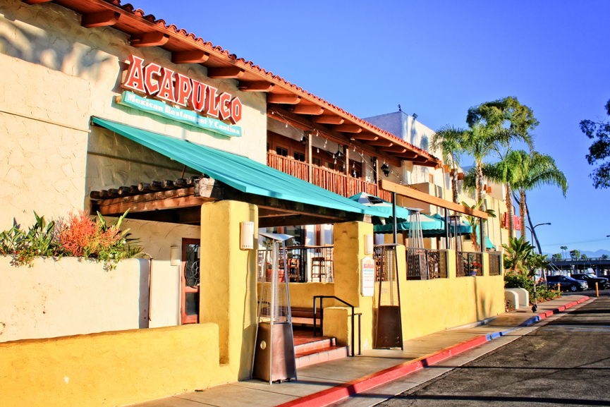 Acapulco Restaurant & Cantina | 6270 E Pacific Coast Hwy, Long Beach, CA 90803, USA | Phone: (562) 596-3371