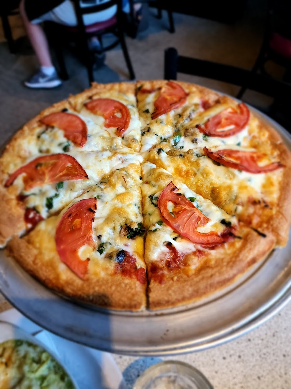 Santorini Pizza & Pasta | 11001 35th Ave NE, Seattle, WA 98125 | Phone: (206) 440-8499