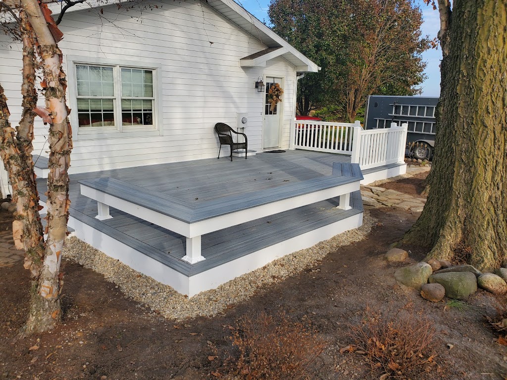 Brians Custom Decks & Roofing | 2366 E 375 S, Warsaw, IN 46580, USA | Phone: (574) 551-2626