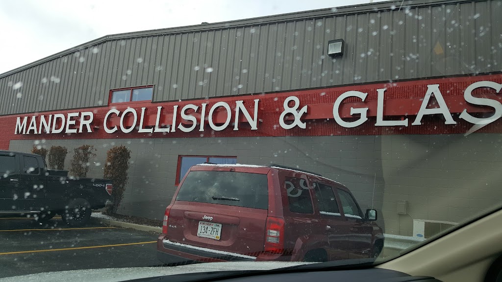 Mander Collision & Glass | 1604 Manhattan Dr, Waukesha, WI 53186, USA | Phone: (262) 446-0655