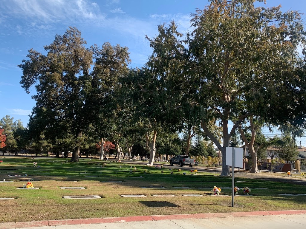 Visalia Cemetery | 1300 W Goshen Ave, Visalia, CA 93291, USA | Phone: (559) 734-6181