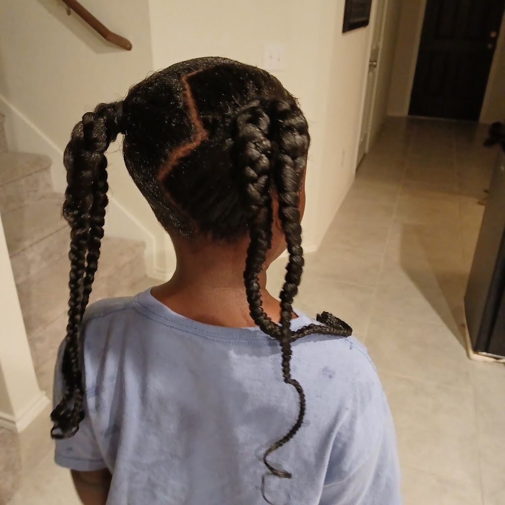 Khemi braids | 8140 Branch Hollow Trail, Fort Worth, TX 76123, USA | Phone: (682) 202-6954