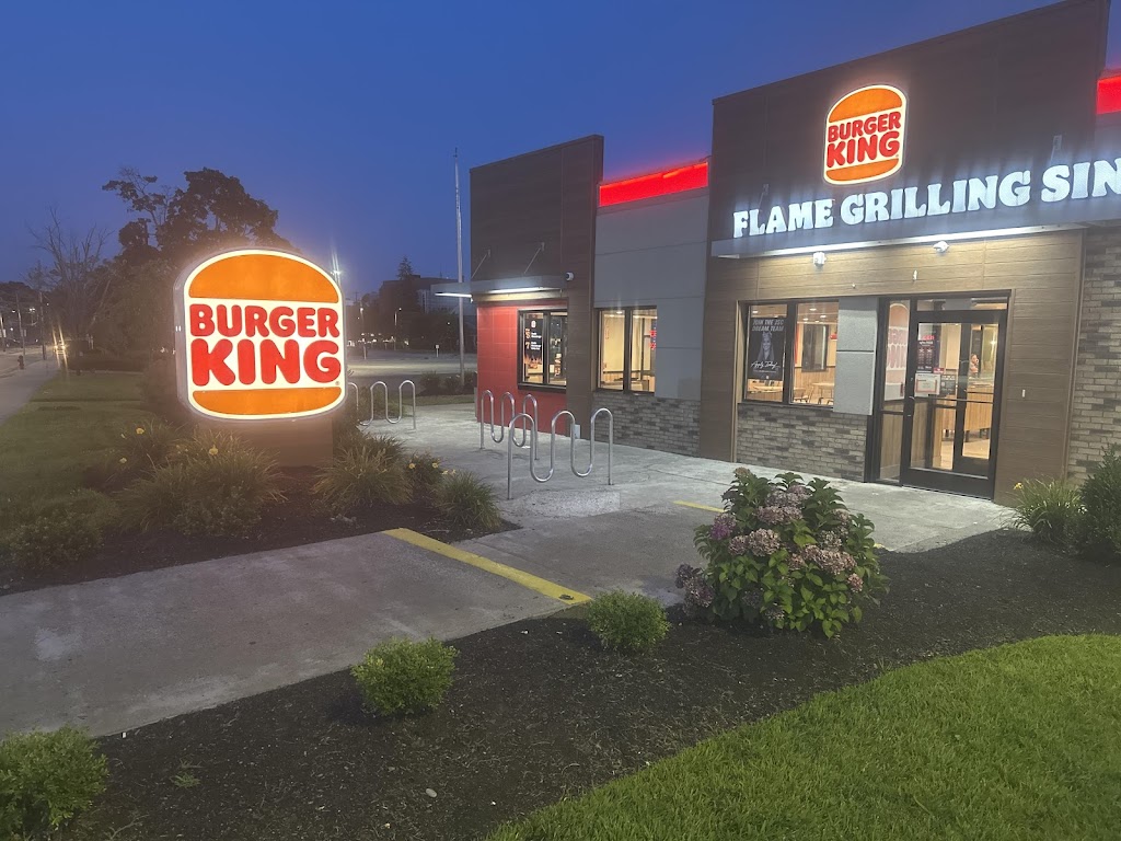 Burger King | 293 Social St, Woonsocket, RI 02895, USA | Phone: (401) 352-6413