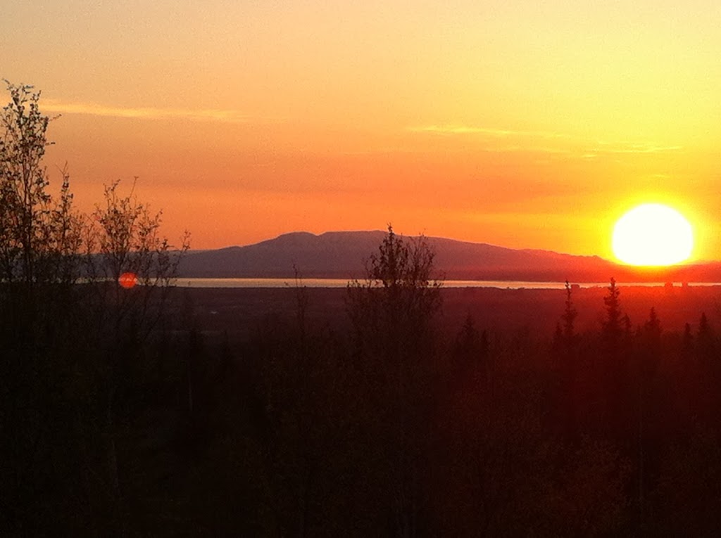 Susitna Sunsets Bed & Breakfast | 9901 Conifer St, Anchorage, AK 99507, USA | Phone: (907) 360-3983