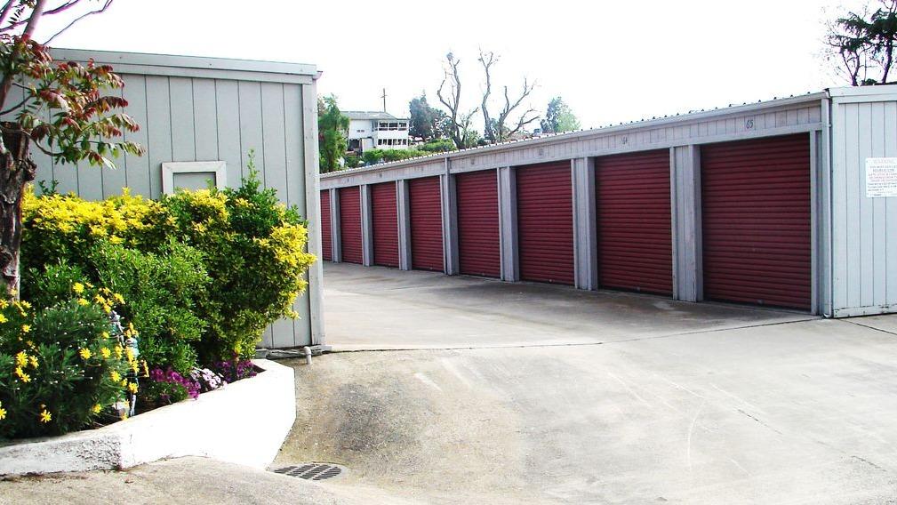 Oakdale Mini Storage | 2113 E F St, Oakdale, CA 95361, USA | Phone: (209) 845-8033