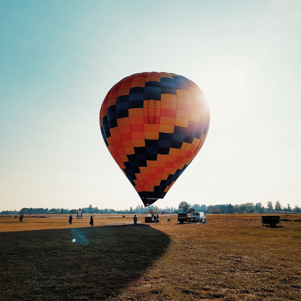 Portland Rose Hot Air Balloons - travel agency  | Photo 2 of 10 | Address: 23115 Airport Rd NE, Aurora, OR 97002, USA | Phone: (503) 638-1301