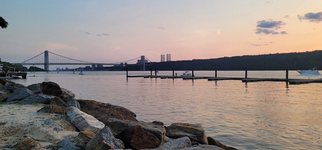 Hudson River Community Sailing Inwood | 350 Dyckman St, New York, NY 10034, USA | Phone: (212) 924-1920