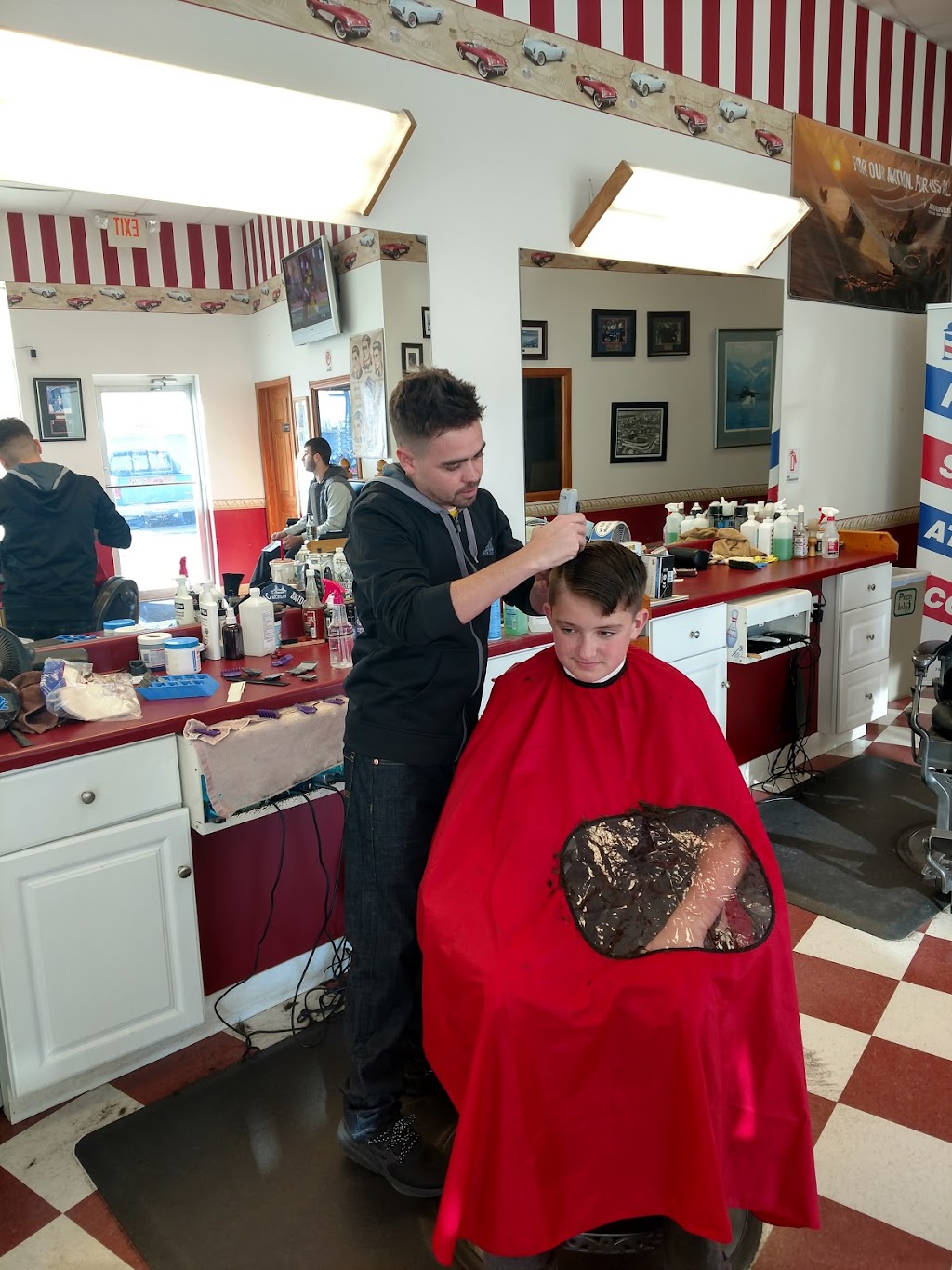 Joeys Barber Shop | 58804 Gratiot Ave, New Haven, MI 48048, USA | Phone: (586) 749-9590