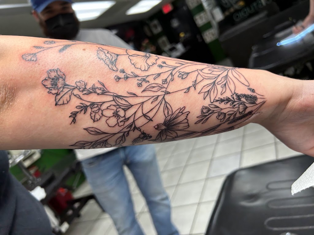 Black Sage Tattoo Studio | 6600 Manatee Ave W, Bradenton, FL 34209, USA | Phone: (941) 296-5925